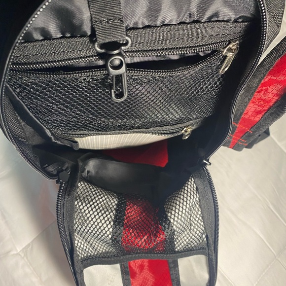 Westfield Trekking Hydration Outdoor Backpack EUC - Picture 6 of 7